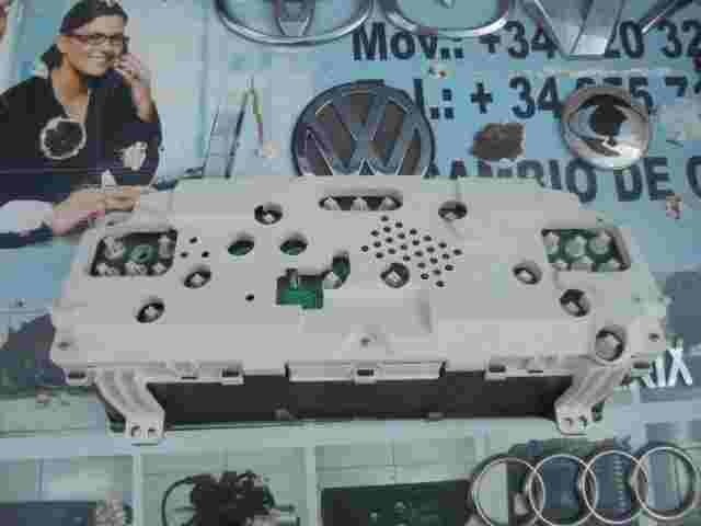 Kombiinstrument Tacho Toyota Corolla Denso Sagem 216539158 21653915-8