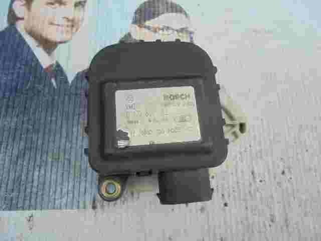 Stellmotor Heizung Rover 75 MF1168801023 MF116880-1023 0132801152 12V 260399