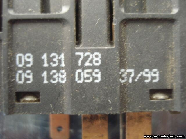 Warnblinkschalter Opel Astra G 09131728 09138059