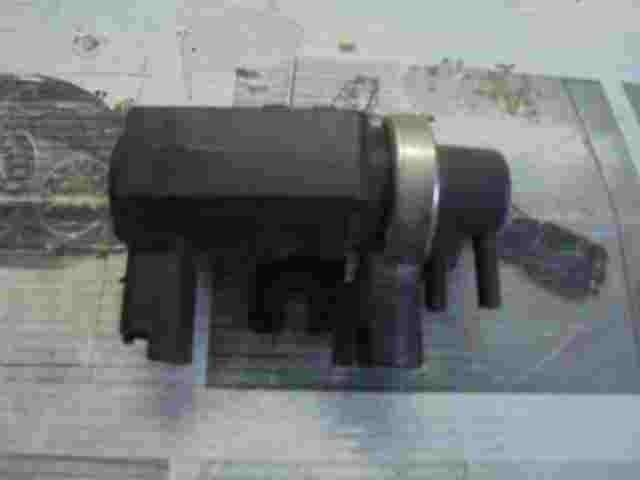 Magnetventil Unterdruckventil Peugeot 307 206 Citroen C4 9645029180 72832800