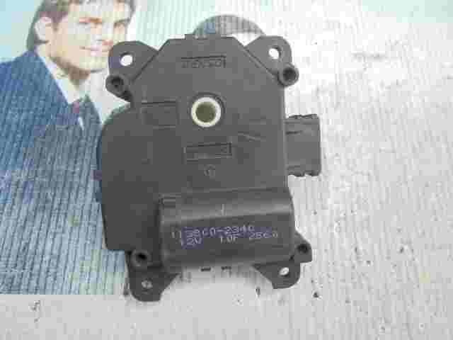 Stellmotor Heizung Mazda RX Honda Accord 1138002340 DENSO 12V 10F2560