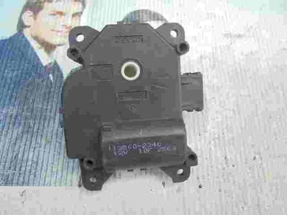 Stellmotor Heizung Mazda RX Honda Accord 1138002340 DENSO 12V 10F2560