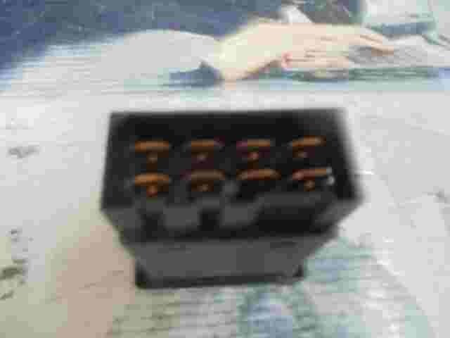 Schaltfläche Parkplätze Bremsen Audi 200/C3 ABS 447941528A 447 941 528 A