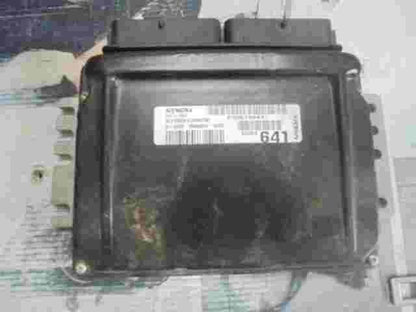 Motorsteuergerät Volvo S40 V40 P30614641 SIEMENS S108212003F S108212003 F C00641