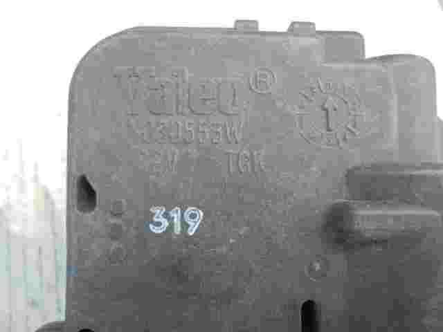 Stellmotor Heizung  Citroen Berlingo Peugeot Partner 030553W VALEO 12VTGK 12V