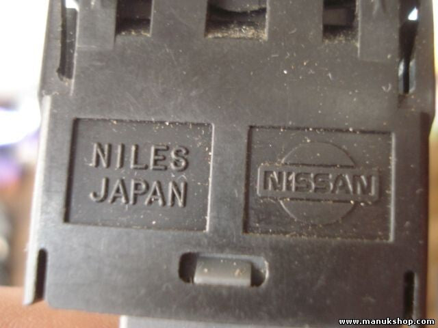 ZV Zentralverriegelungsschalter LOCK UNLOCK / Nissan 2711Z