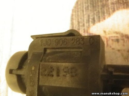 Unterdruckventil VW Volkswagen Golf 5 Bora Touran Passat 3C Caddy 1J0906283C