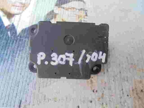 Stellmotor Heizung Citroen Xsara Picasso Peugeot 307 8201045002 82 010 450 02