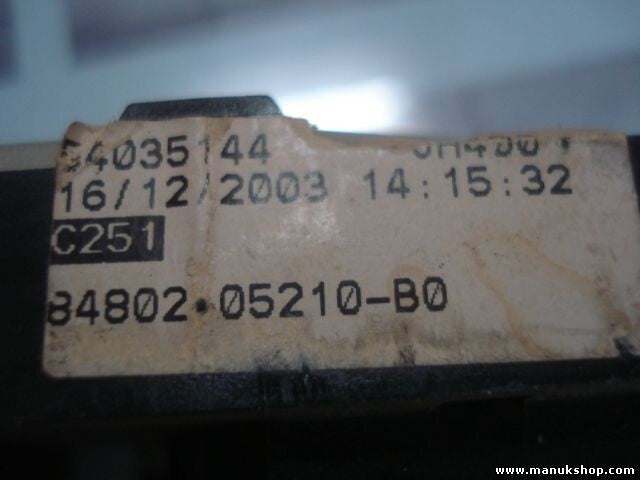 Fensterheber schalter Toyota  Avensis T25 8482005100 8480205210B0 84820 05100