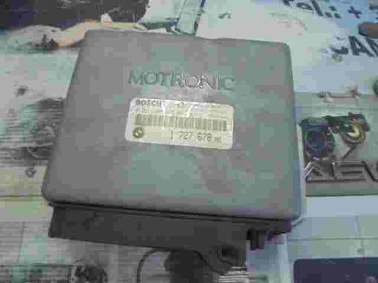 Motorsteuergerät  BMW E30 1727678002 1727678 002 BOSCH 0261200157 0 261 200 157.