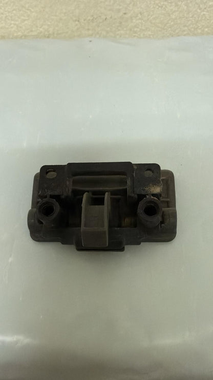 Handschuhfach schloss Nissan Navara D40 2.5 dCi 4WD 68530VJ401 68530VJ400
