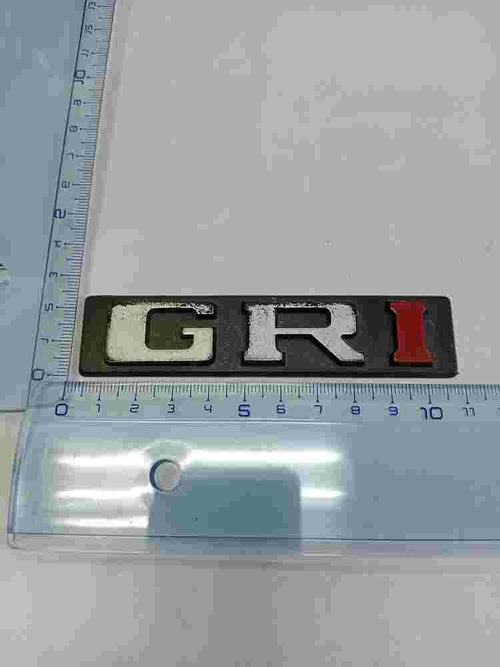 Emblem  Peugeot 405 GRI G R I 10.5cm.