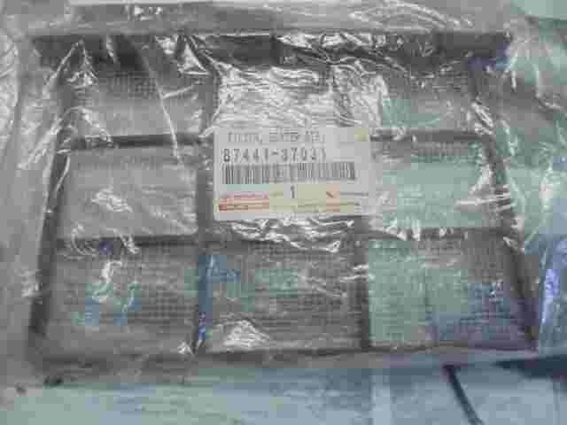 Heater Air Filter  Toyota Hino 300 8744137031  87441-37031