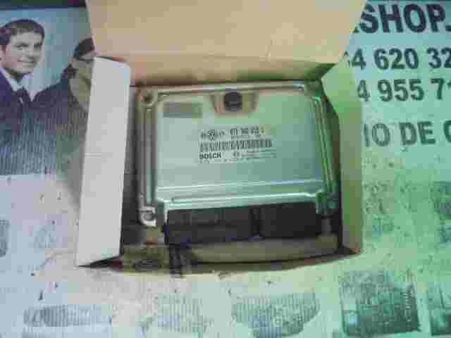 Motorsteuergerät VW  Passat B5 07D906018C  ME7.1.1 26SA8242 BOSCH 0261207019