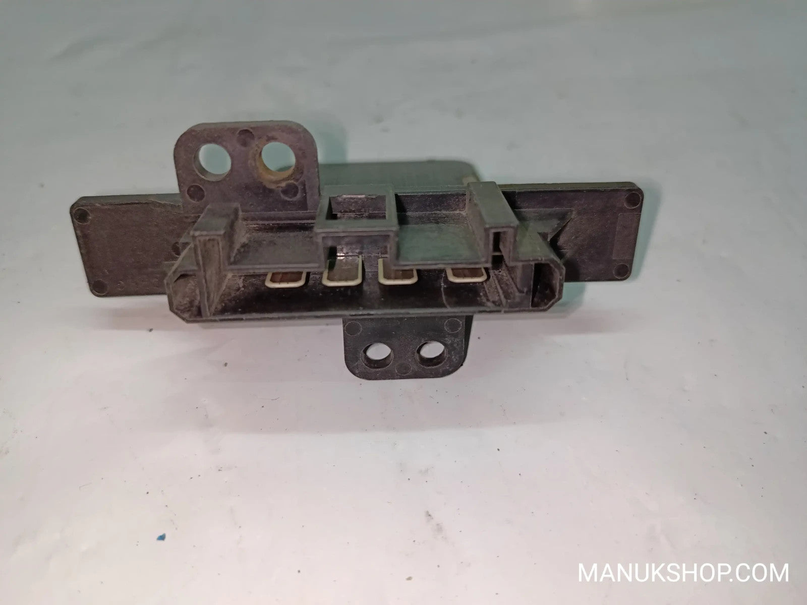 Widerstand Heizung Nissan Serena Sentra 1207E21 3U4001306 3U400 1306