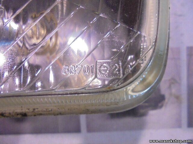 Scheinwerfer rechts  Jeep Cherokee XJ VALEO 7R0188701 HCR E2 17.5 02113 67721371