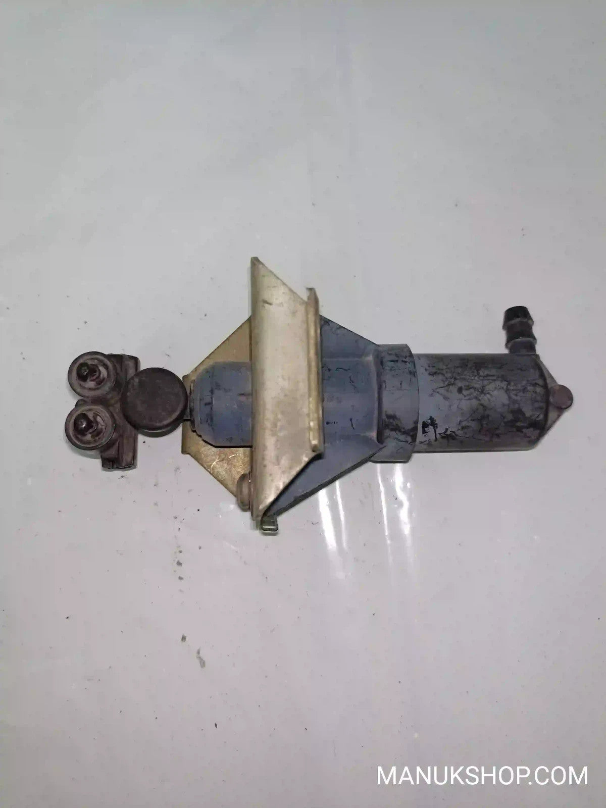 Scheinwerfer Waschpumpe  DAF XF  CF Hella