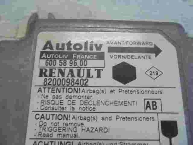 Airbagsensor Airbagsteuergerät Renault Kangoo (AB) 8200098402  600589600