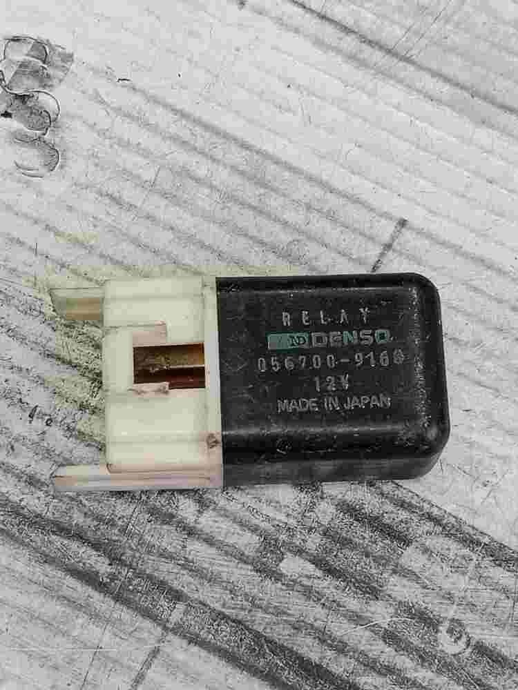 Scheinwerferrelais Mitsubishi Pajero Montero 2 Subaru Legacy Impreza 0567009160