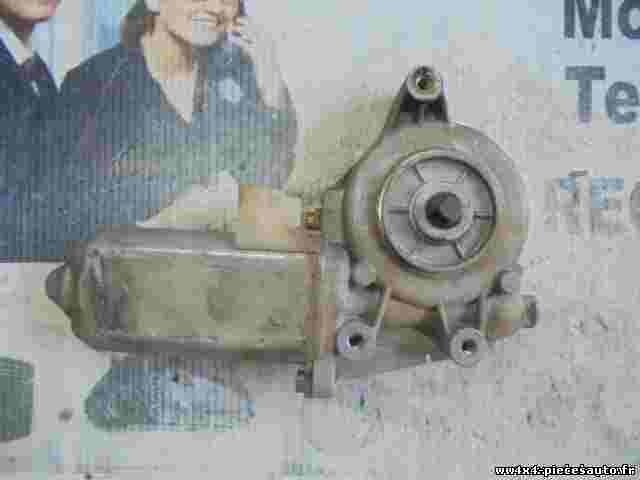 Fensterheber motor vorne rechts Ferrari 348 355 12V 0130821070 0 130 821 070