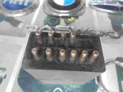 Kraftstoffpumpe relais Mercedes  W124 W201 0035452005 (07) KR0003 LK 05370201