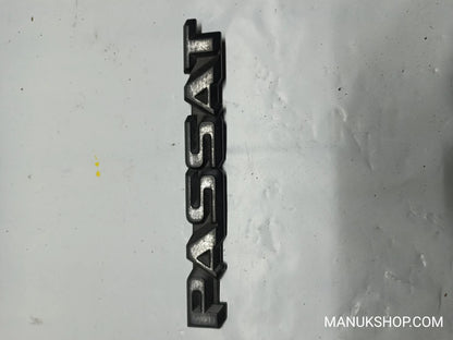 Emblem VW Volkswagen Passat 32B US3 321853687BS 321 853 687 BS 18.5cm.