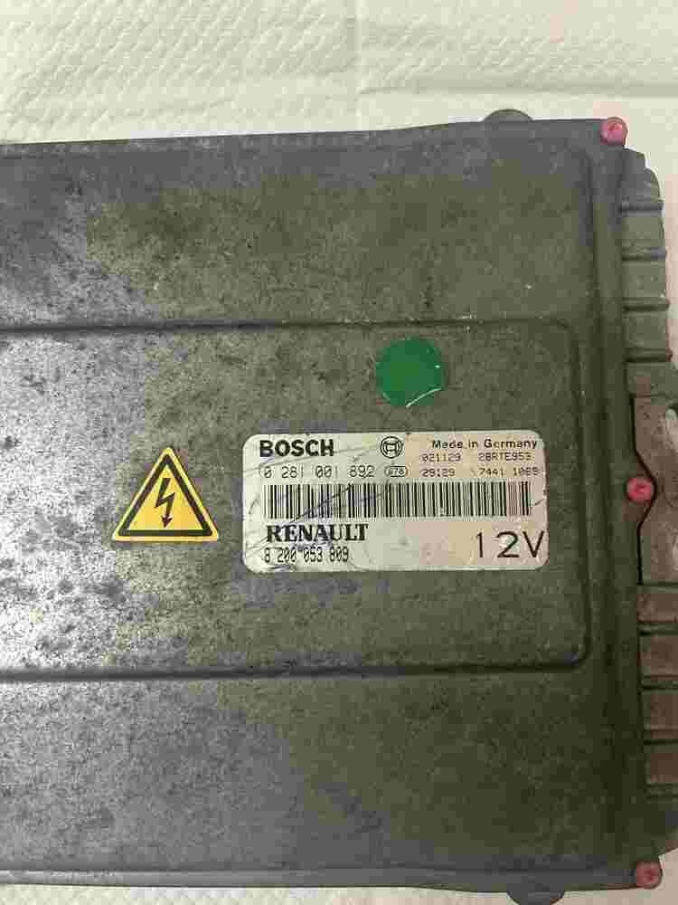Motorsteuergerät Renault Mascot 2.8 2001 8200053809 28RTE953 BOSCH 0281001892