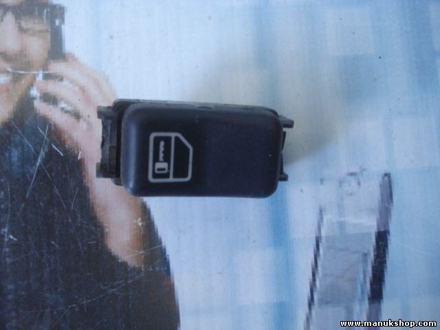 ZV Zentralverriegelungsschalter Mercedes-Benz 1408206310 140 820 63 10 501.510