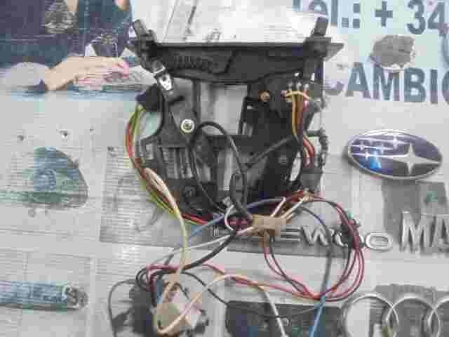 Heizungsbedienteil Klimabedienteil Nissan Vanette C220 Atleon Trade 810421263F