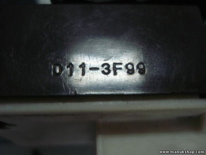 Fensterheber schalter Toyota Yaris 8482010100 D113F99 D11-3F99-3P06-4X32