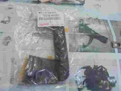 Toyota Land Cruiser Prado LH 7507860050 75078-60050