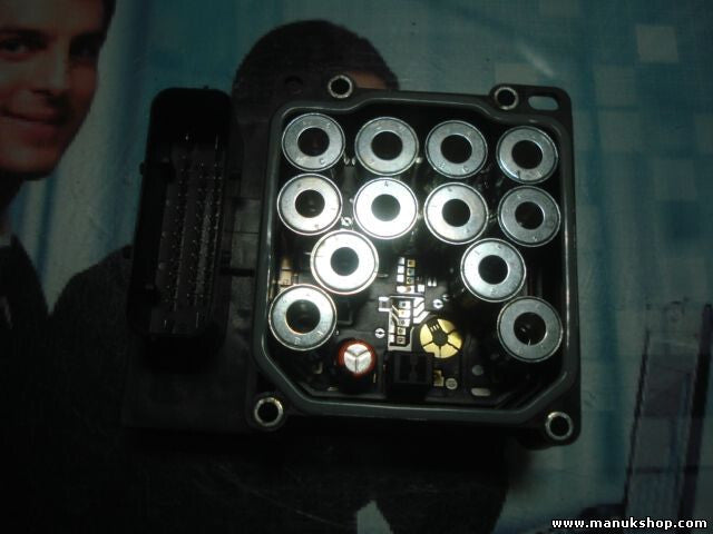 ABS Steuergerät BMW E60 E61 BOSCH 0265950375 0 265 950 375