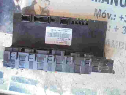 Sicherungskasten  Mercedes-Benz CLK W203 W209 2095450301 HELLA  5DK00848600