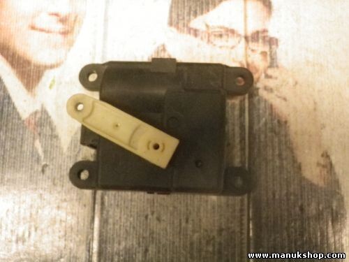 Stellmotor Heizung Nissan X-Trail T30 2.0 3J11030840 3J110 30 840 030802