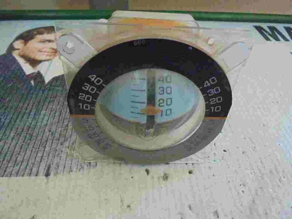 Höhenmesser inclinator Thermometer Mitsubishi L200 MR738019 MB561983 MB561984