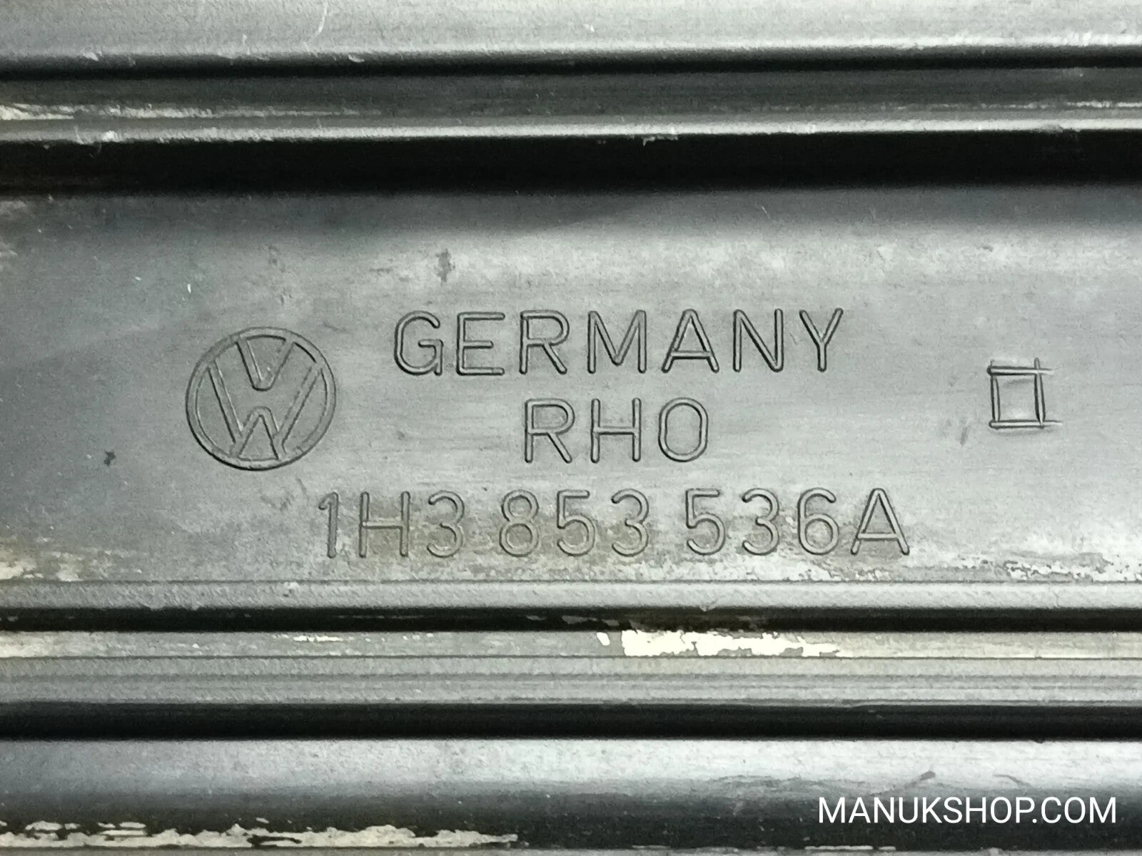 Armaturenbrett Zierleiste VW Volkswagen Golf 3 GTI  1H3853536A 1H3 853 536A