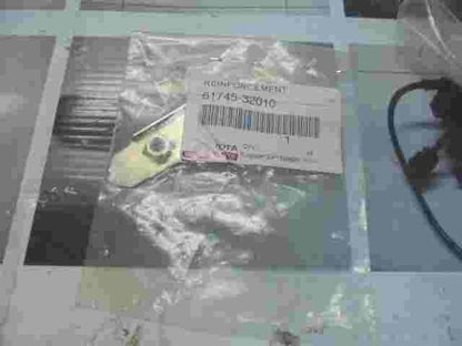 Reinforced  Toyota Prius Corolla 6174532010 61745-32010