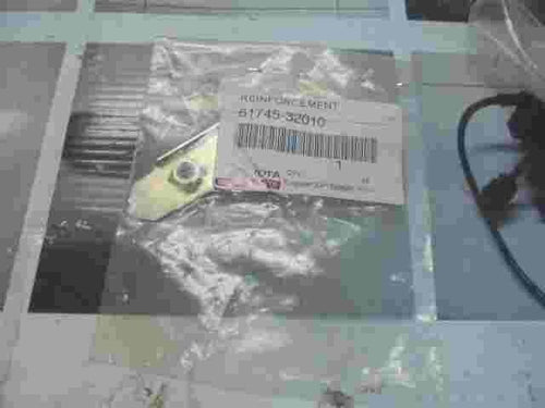 Reinforced  Toyota Prius Corolla 6174532010 61745-32010