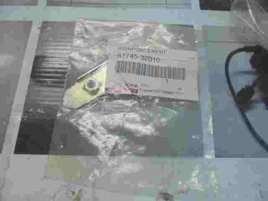 Reinforced  Toyota Prius Corolla 6174532010 61745-32010