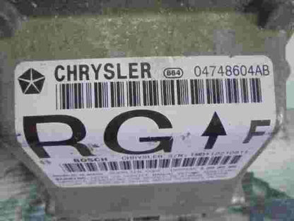 Airbagsensor Airbagsteuergerät Chrysler Voyager II RG 04748604AB 0285001466