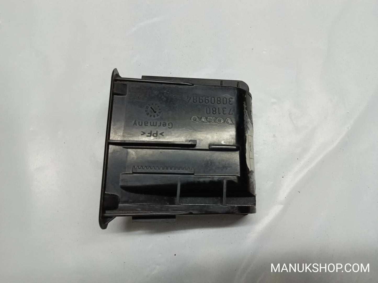 Aschenbecher  Volvo S40 V40 73180 30809984