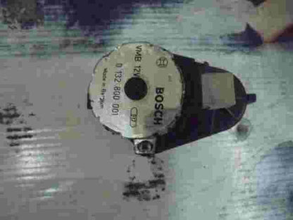 Stellmotor Heizung  BMW E32 E34 E36 BEHR 9094801775 13782679 BOSCH 0132800001 .