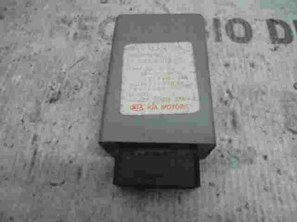 Blinkrelais Kia Carnival OK60A66830 OK60A 66 830 0K60A66830 0K60A 66 830