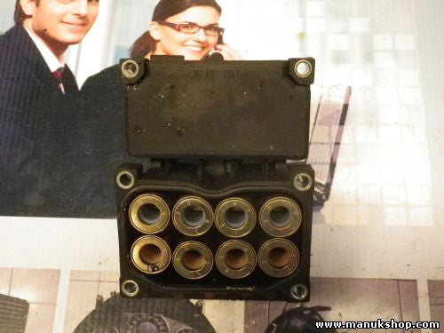 ABS Steuergerät Nissan Almera Tino 0273004506 0 273 004 506 BOSCH 090303