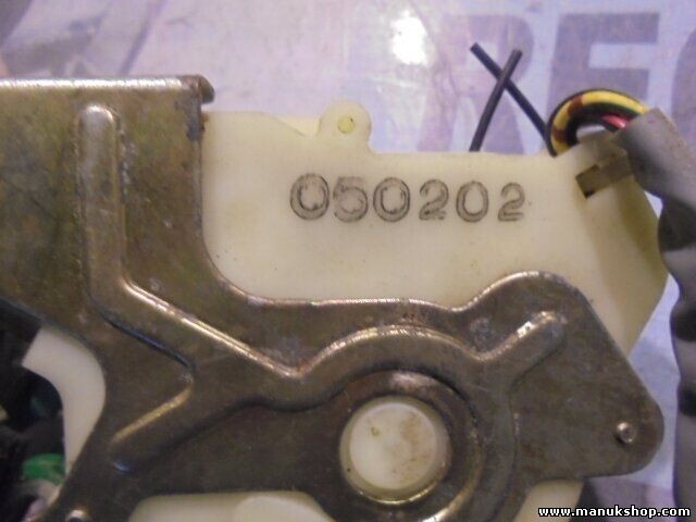 Türschloss Vorne links / Kia Sorento 2.5 2002-2006 A045777 813103E010