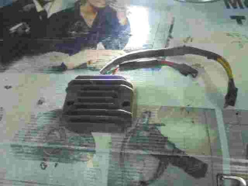 Spannungsregler Piaggio Liberty 50 4T T125LK19 T125-LK19 641606 26142