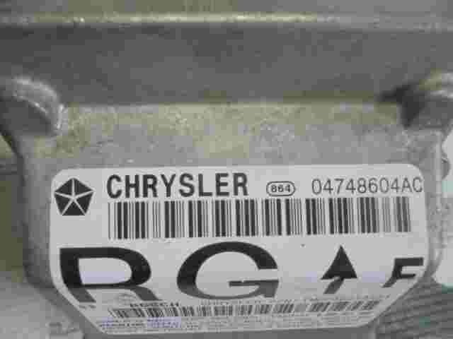 Airbagsensor Airbagsteuergerät Chrysler Voyager Caravan 04748604AC 0285001466