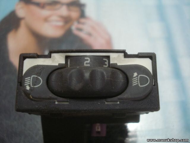 Leuchtweitenregelung Schalter Renault Laguna 7700419690 7 700 419 690