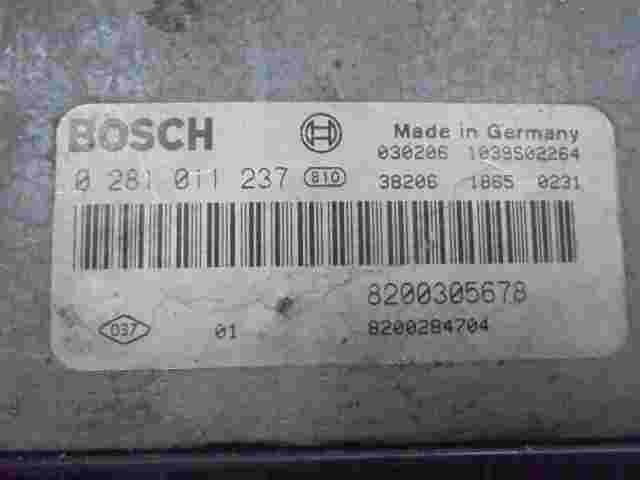 Motorsteuergerät Nissan Primera P12 Renault Trafic 8200305678 8200284704