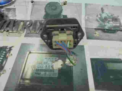 Widerstand Heizung Opel Frontera  Isuzu Trooper ZEXEL 9300 97078452 8-97078452-0